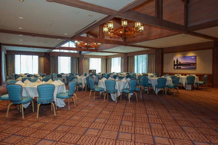 Banquet hall