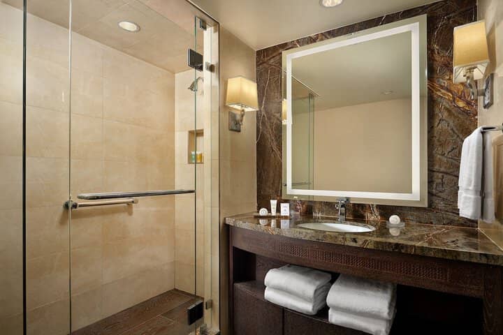 Bathroom shower